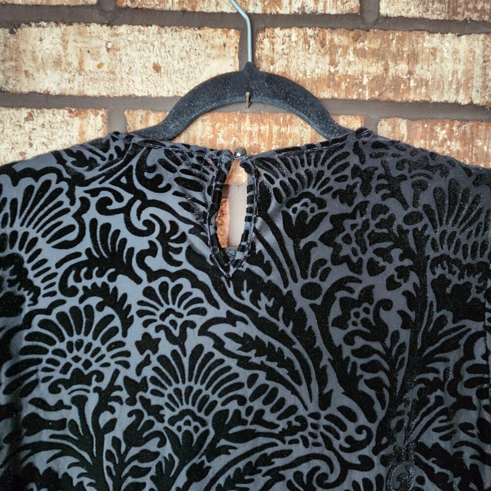 Lauren Ralph Lauren Black Velvet Burnout Long Sleeve Peplum Waist Top Size XL - Picture 4 of 4